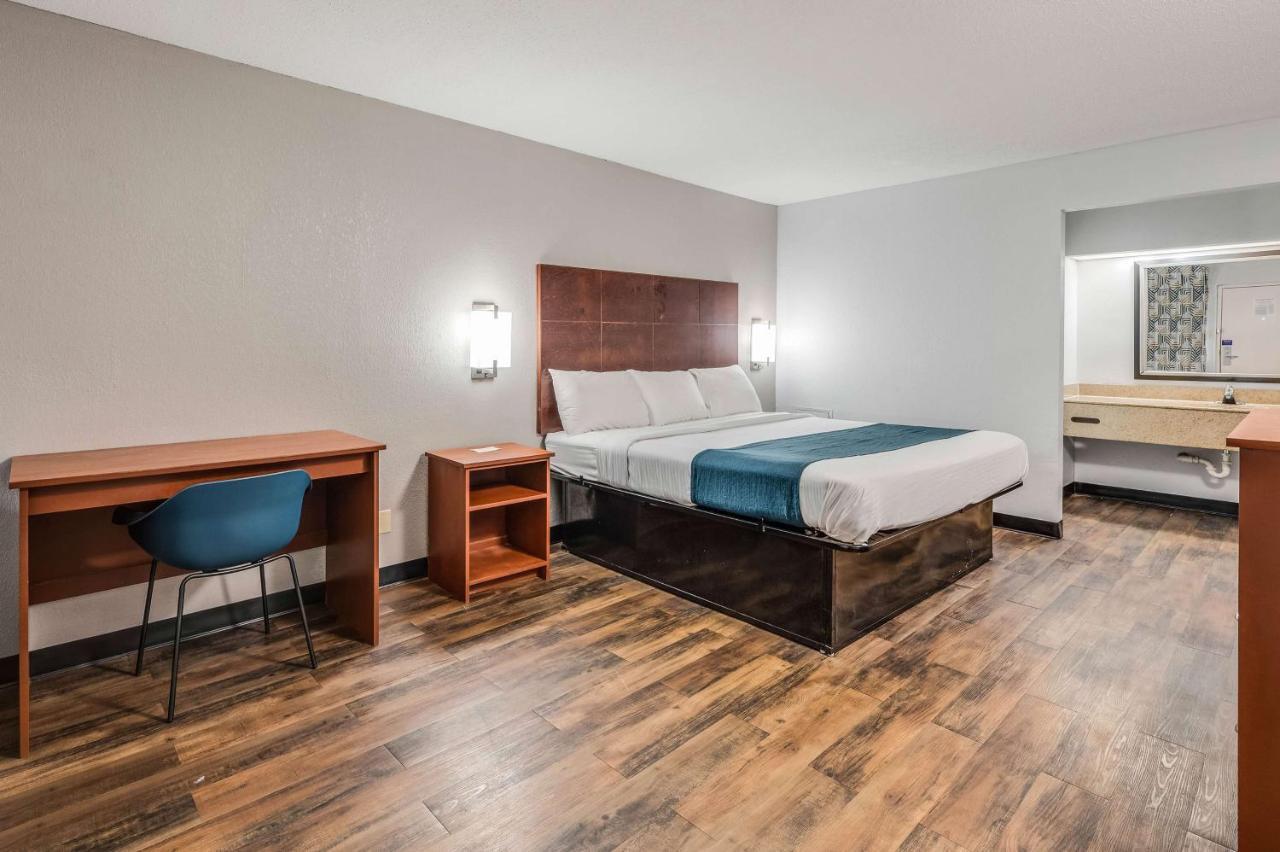 Motel 6-Tupelo, Ms - Downtown Buitenkant foto